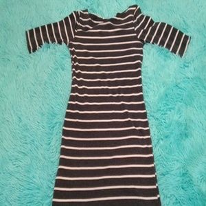 Stripped white and gray dress